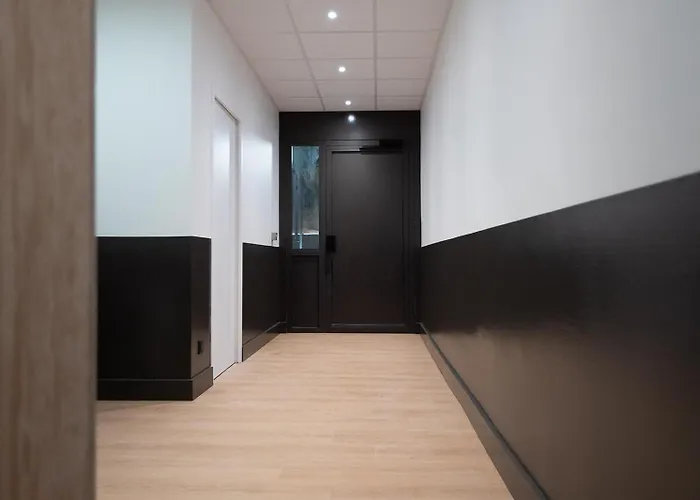 Le Jaune Girasol - Mariotte Apartment *